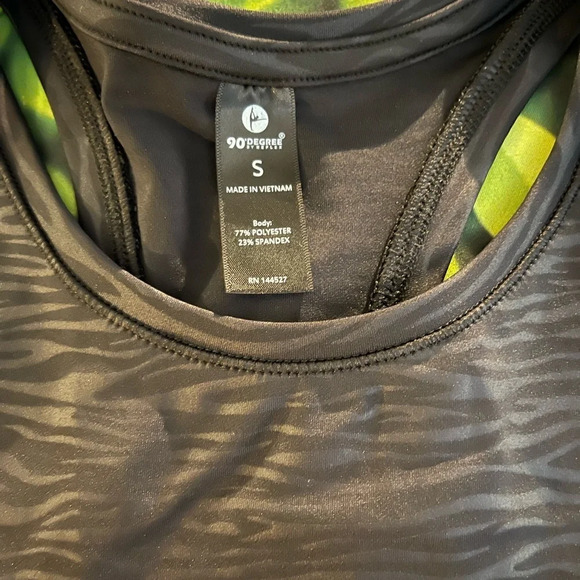 90 DEGREE BY REFLEX Interlink Embossed Zebra Top, Small, NWT​ - Picture 7 of 11